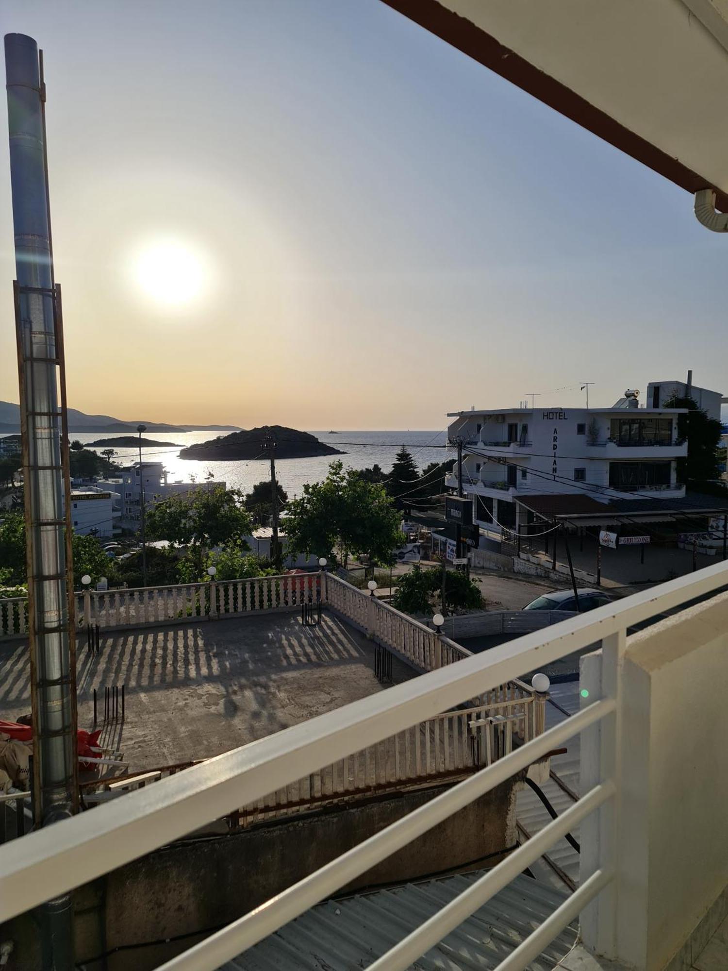 City Center Gjordeni Apartments Ksamil Exteriör bild